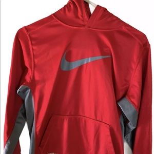 Nike Therma Fit Large Youth Sweatshirt